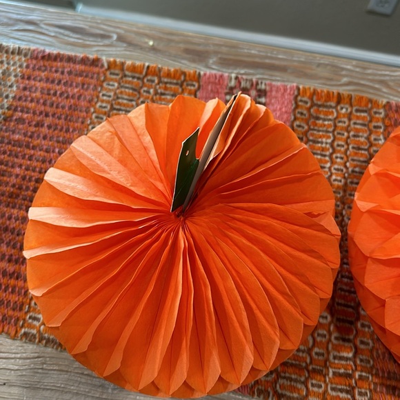 Vintage Beistle Pumpkin Honeycombs Set of 2 - Picture 12 of 12